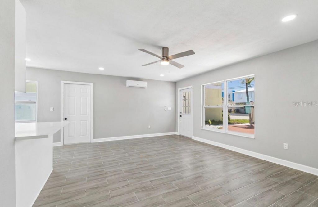 14906 N Bayshore Drive, Madeira Beach, FL 33708 Photo