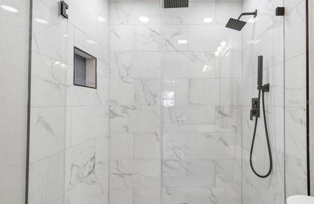 14906 N Bayshore Drive, Madeira Beach, FL 33708 Photo