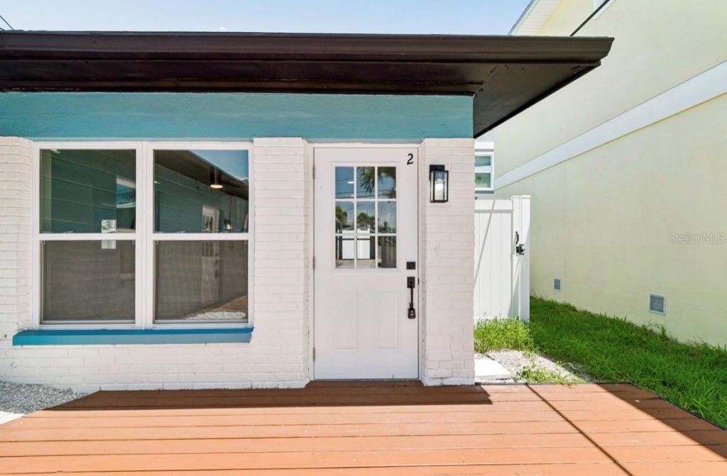 14906 N Bayshore Drive, Madeira Beach, FL 33708 Photo