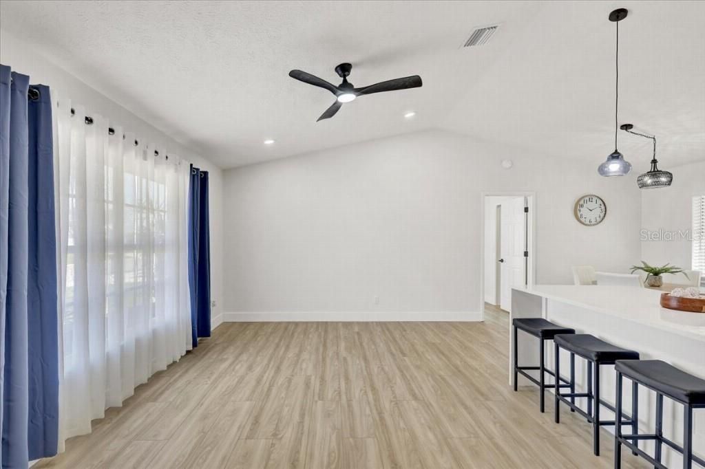 6505 64th Lane E, Palmetto, FL 34221 Photo