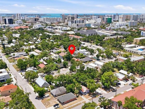1649 8TH STREET, SARASOTA, FL 34236