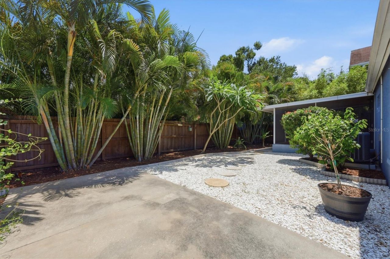 1649 8th Street, Sarasota, FL 34236 Photo
