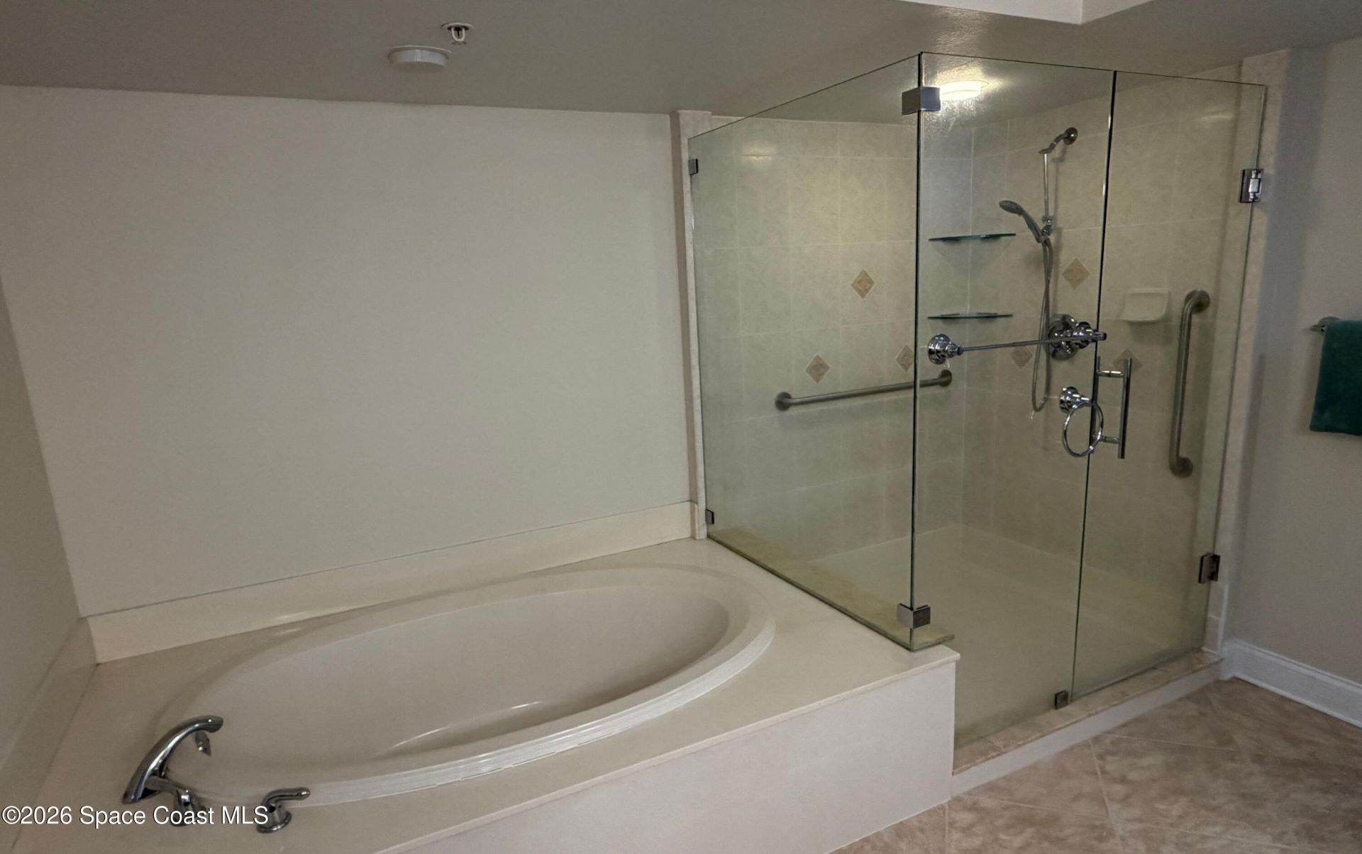 550 Jackson Avenue , Unit 303, Cape Canaveral, FL 32920 Photo