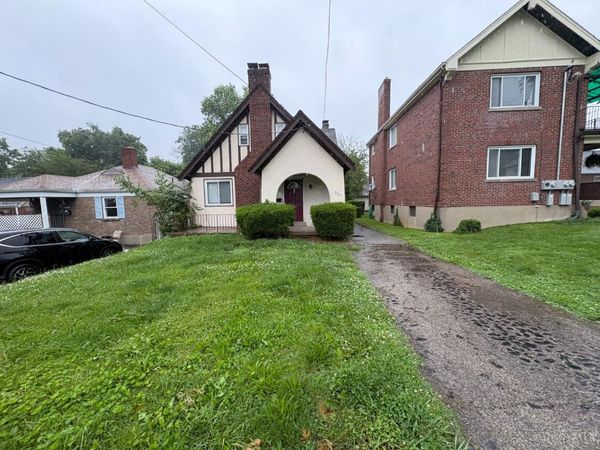 2784 Losantiville Avenue, Cincinnati, OH 45213