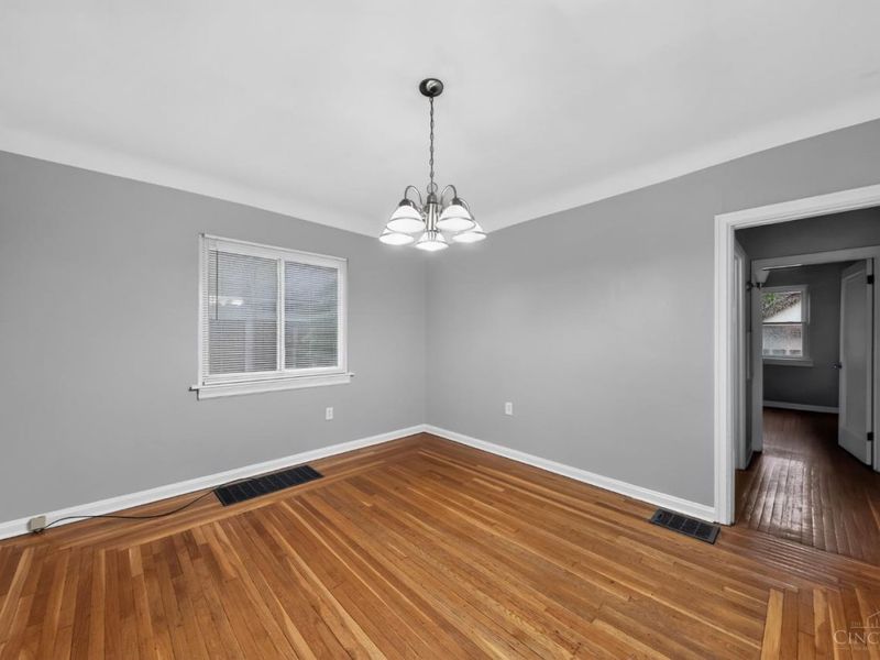 2784 Losantiville Avenue, Cincinnati, OH 45213 Photo 14