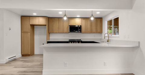 802 Lyell Way, Gardnerville, NV 89460 Photo