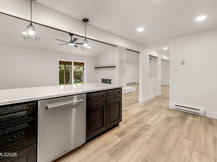802 Lyell Way, Gardnerville, NV 89460 Photo