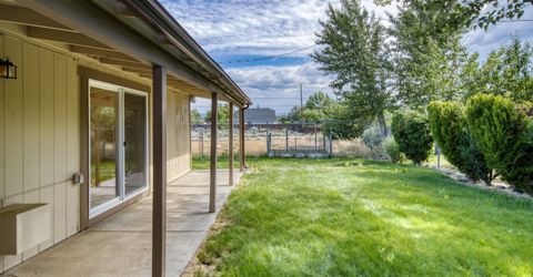 802 Lyell Way, Gardnerville, NV 89460 Photo