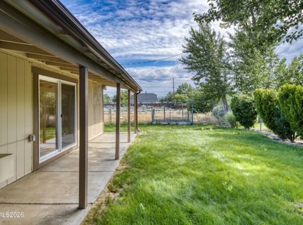 802 Lyell Way, Gardnerville, NV 89460 Photo