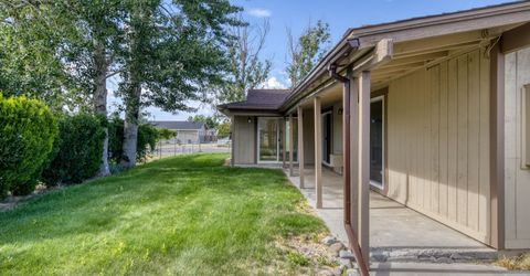 802 Lyell Way, Gardnerville, NV 89460 Photo