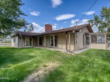 802 Lyell Way, Gardnerville, NV 89460 Photo