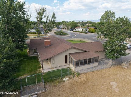 802 Lyell Way, Gardnerville, NV 89460 Photo