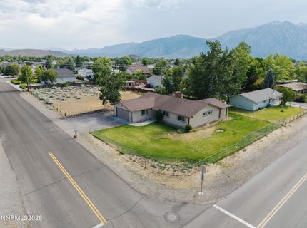 802 Lyell Way, Gardnerville, NV 89460 Photo