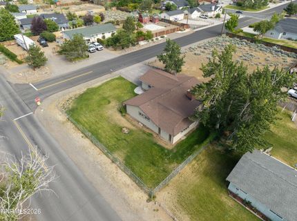 802 Lyell Way, Gardnerville, NV 89460 Photo