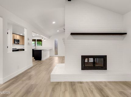 802 Lyell Way, Gardnerville, NV 89460 Photo