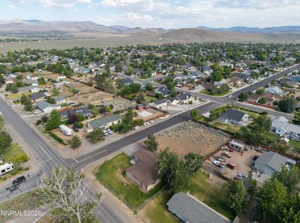802 Lyell Way, Gardnerville, NV 89460 Photo