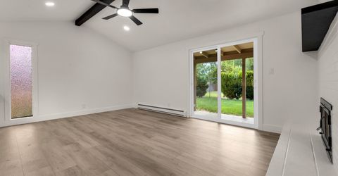 802 Lyell Way, Gardnerville, NV 89460 Photo