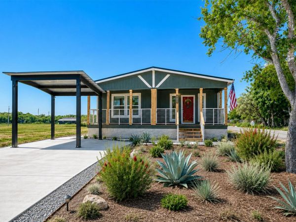 1200 E Green ST, Llano, TX 78643