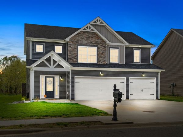 3748 Windhaven Dr, Clarksville, TN 37040