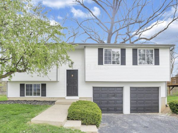 8906 Lakefield Court, Galloway, OH 43119