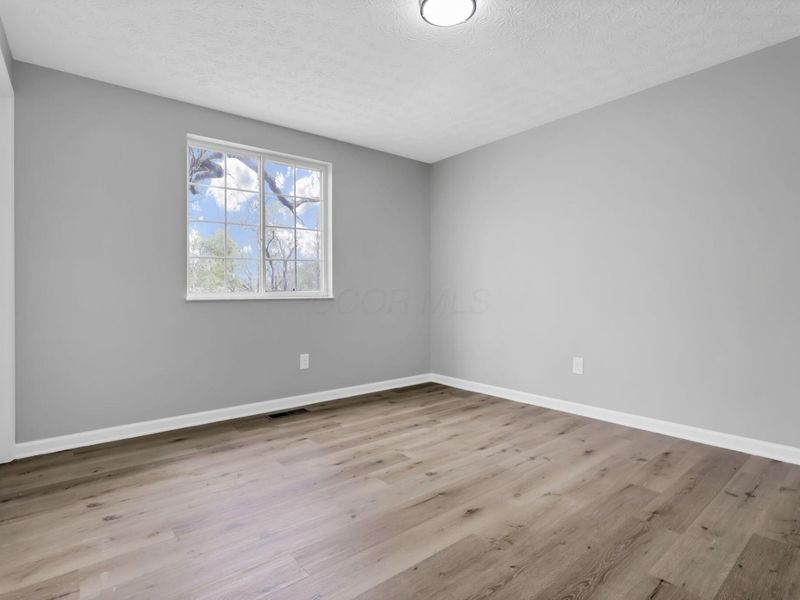 8906 Lakefield Court, Galloway, OH 43119 Photo 9