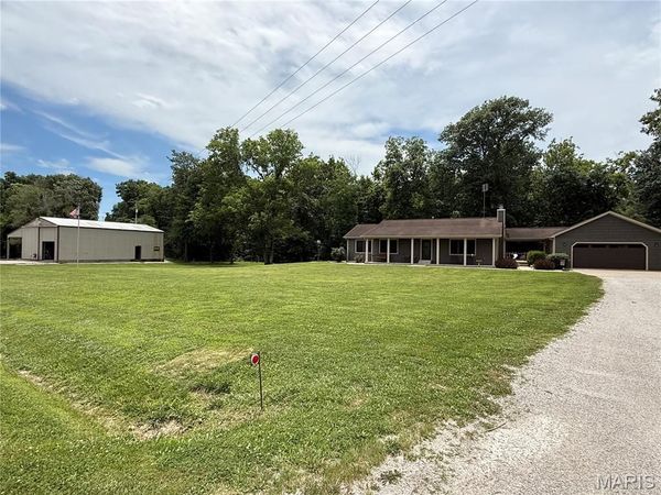 5967 J Road , Waterloo, IL 62298