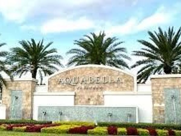 11064 W 33rd Way , Hialeah, FL 33018