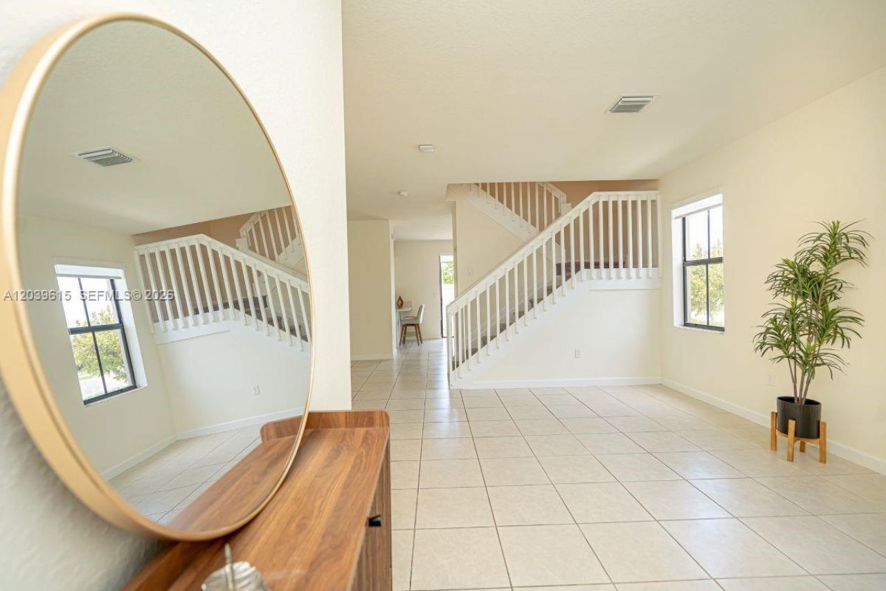 11064 W 33rd Way, Hialeah, FL 33018 Photo