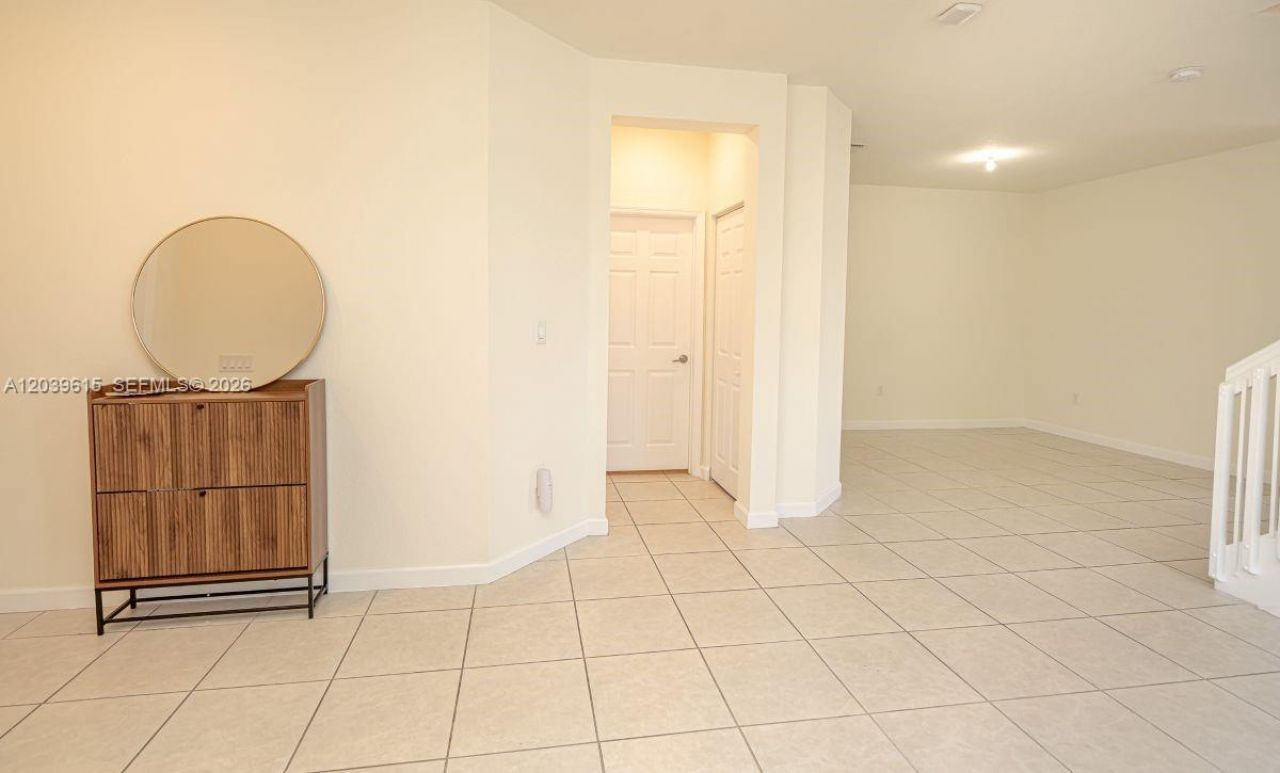 11064 W 33rd Way, Hialeah, FL 33018 Photo
