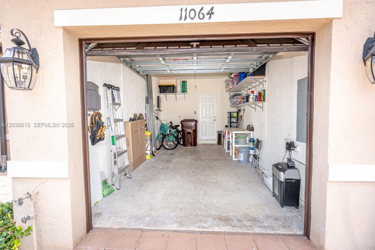 11064 W 33rd Way, Hialeah, FL 33018 Photo