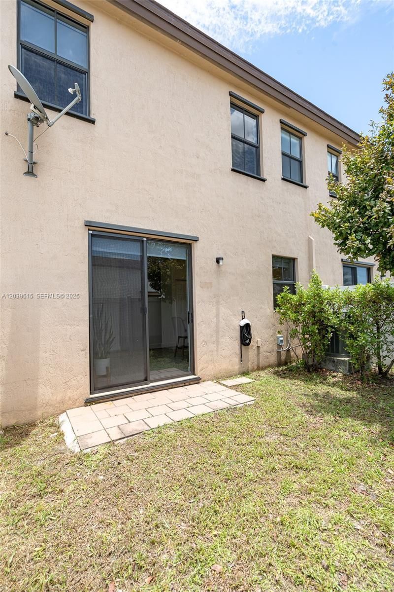 11064 W 33rd Way, Hialeah, FL 33018 Photo