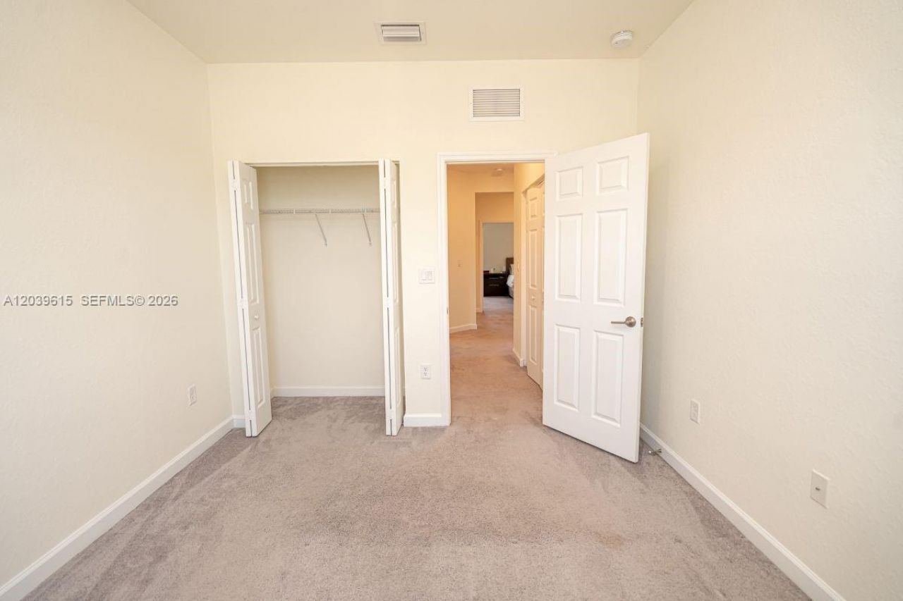 11064 W 33rd Way, Hialeah, FL 33018 Photo