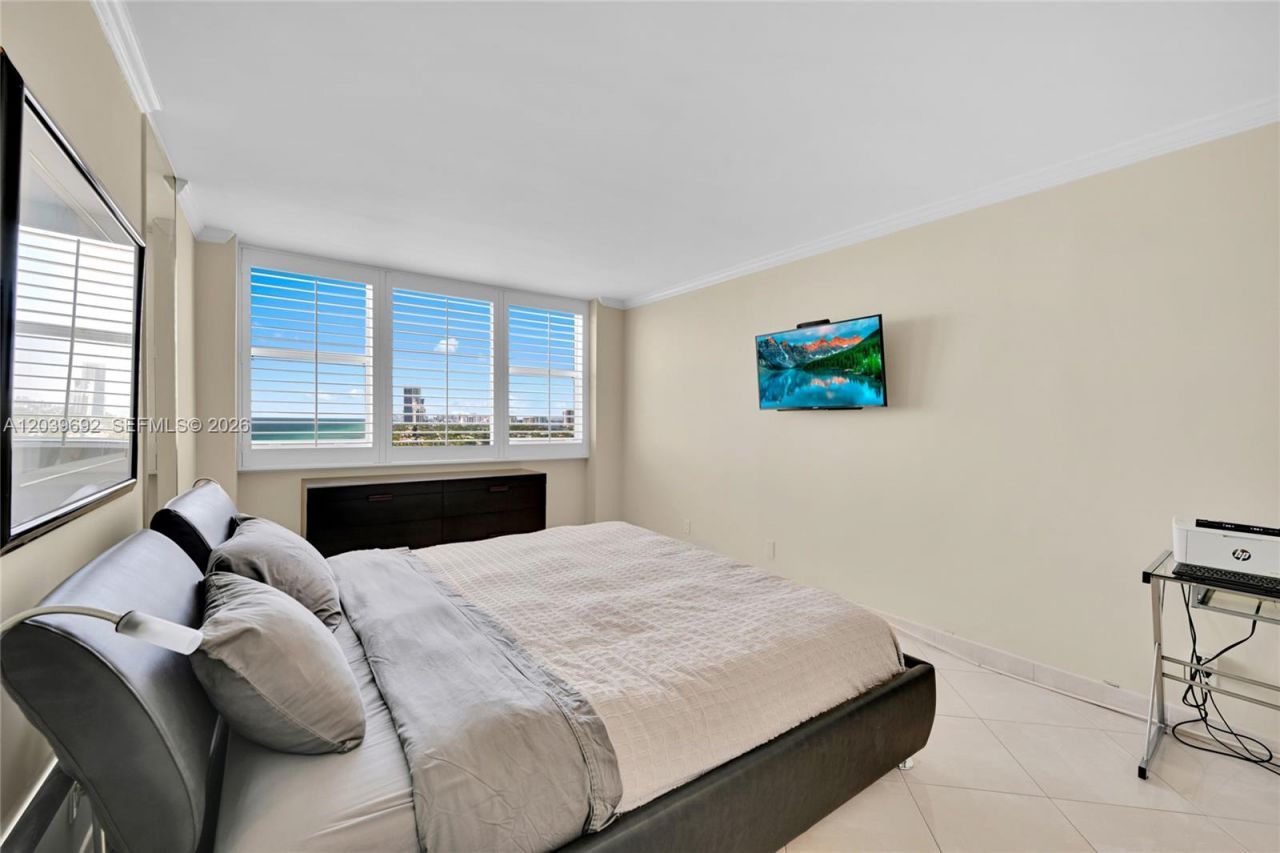 3180 S Ocean Dr , Unit 1610, Hallandale Beach, FL 33009 Photo