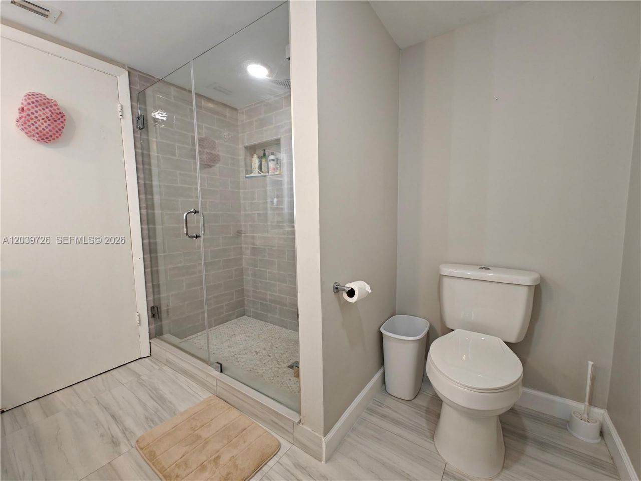 601 Ives Dairy Rd, Unit 101-8, Miami, FL 33179 Photo