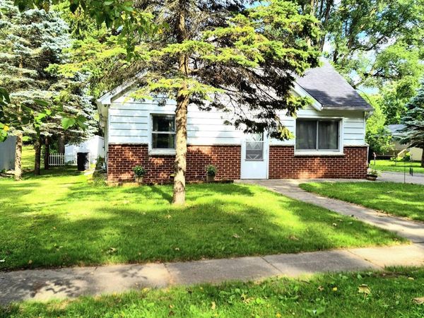 1320 Nazareth Road, Kalamazoo, MI 49048