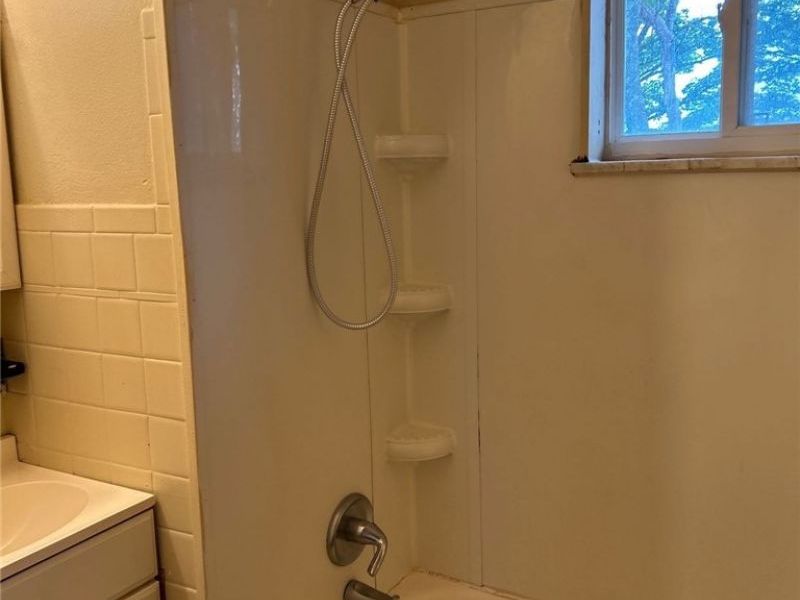 2809 Sunset Boulevard, Unit 2, Steubenville, OH 43952 Photo 5