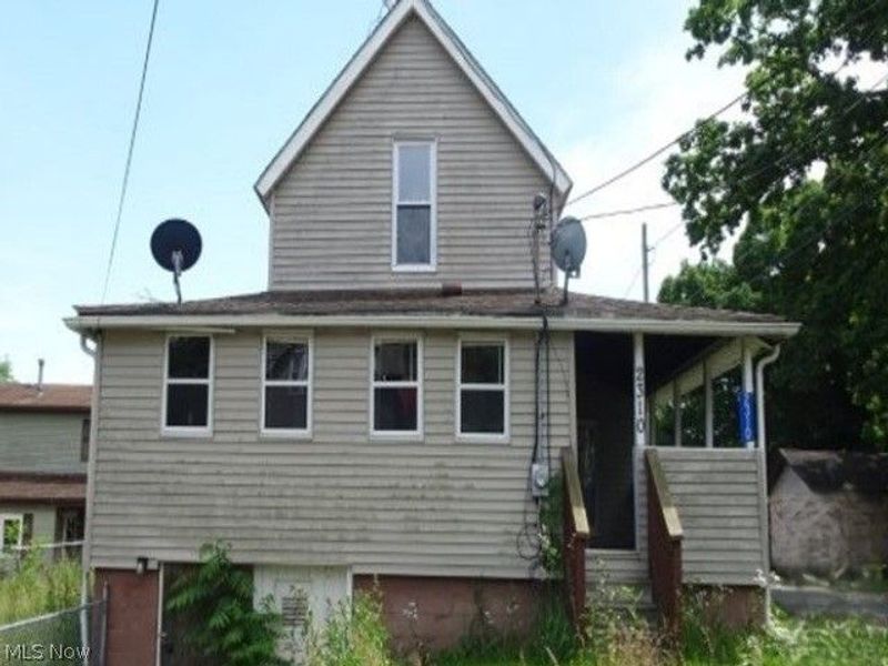 2310 Mingo Trail, Akron, OH 44312 Photo 1