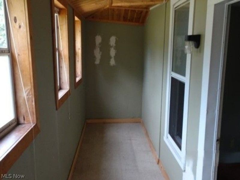 2310 Mingo Trail, Akron, OH 44312 Photo 9
