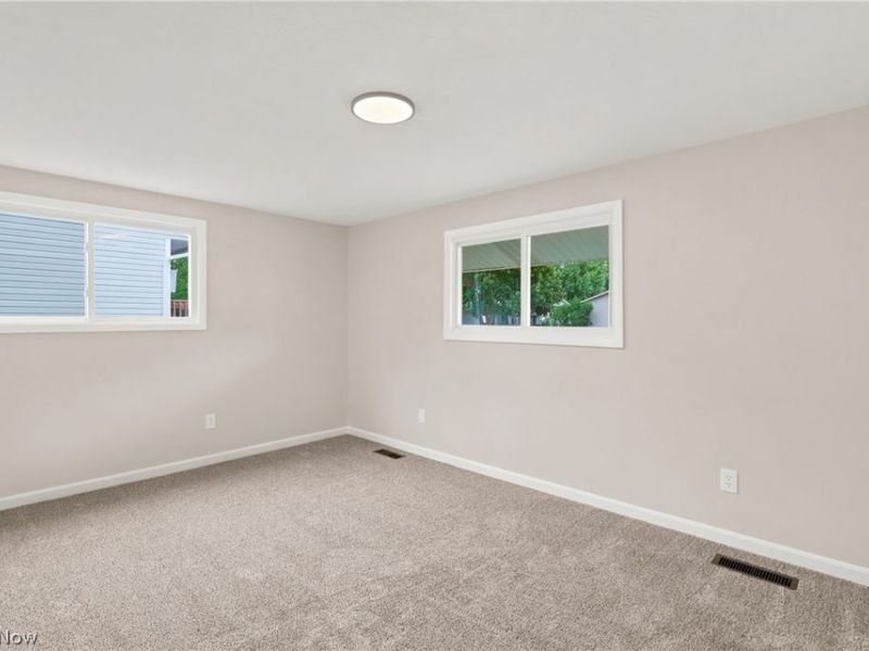 1053 Wellfleet Drive, Grafton, OH 44044 Photo 11