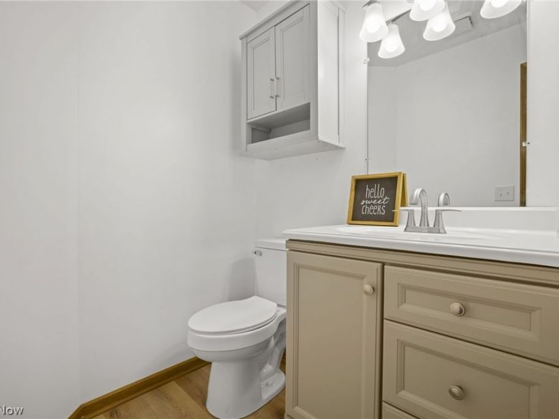 4694 Leone Road NE, Louisville, OH 44641 Photo 23