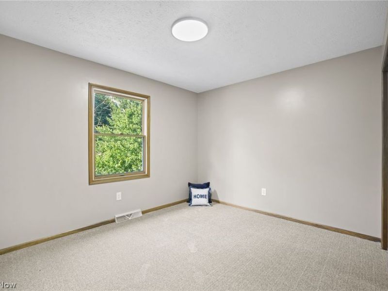4694 Leone Road NE, Louisville, OH 44641 Photo 26