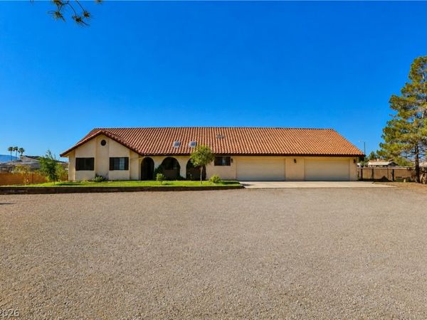 4325 W Pebble Road , Las Vegas, NV 89139