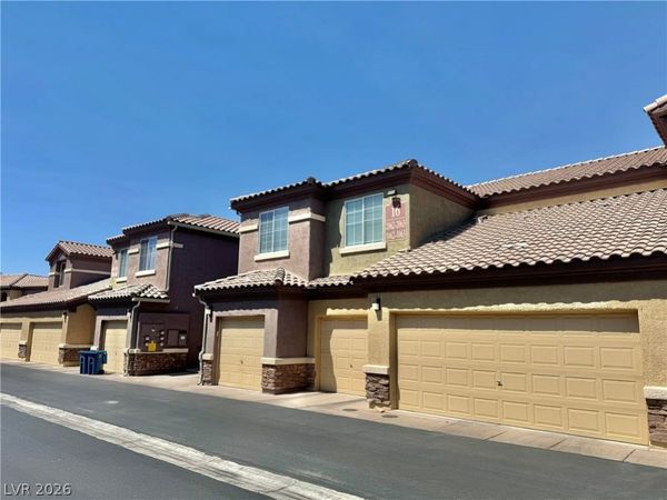 6868 Sky Pointe Drive , Unit 2062, Las Vegas, NV 89131