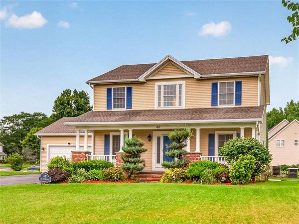 44 Cape Henry Trail, Henrietta, NY 14586