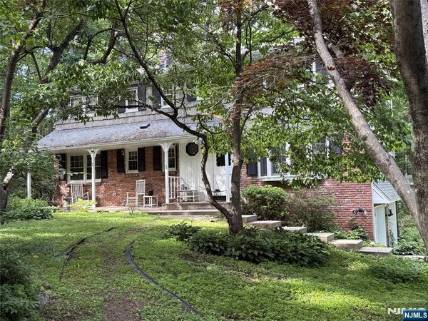 36 Lavina Trail, Jefferson Township, NJ 07438
