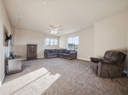 325 White Feather Ct, Roseville, CA 95747 Photo