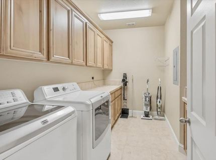 325 White Feather Ct, Roseville, CA 95747 Photo