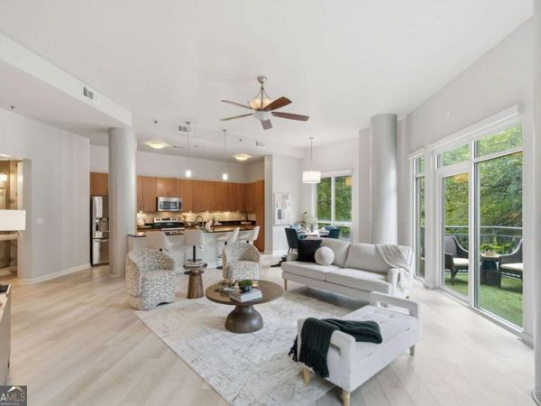 711 Cosmopolitan Drive NE, Unit 107, Atlanta, GA 30324
