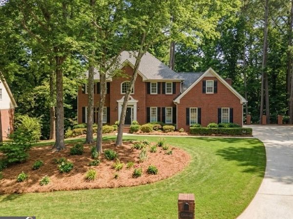 5435 Hoylake Court, Johns Creek, GA 30097