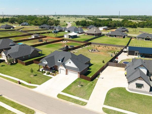 4525 Adraina Way, Piedmont, OK 73078